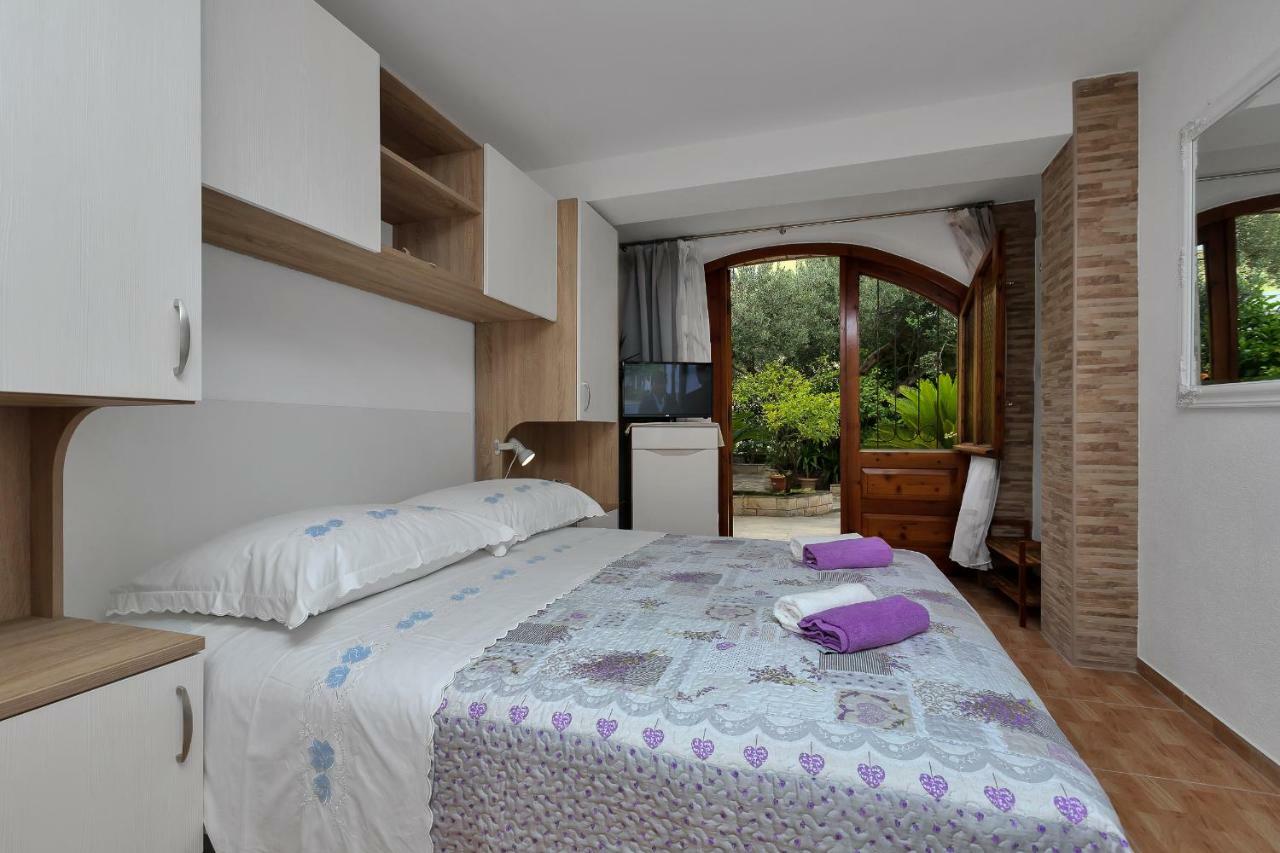 Apartments Marija Makarska Exterior foto